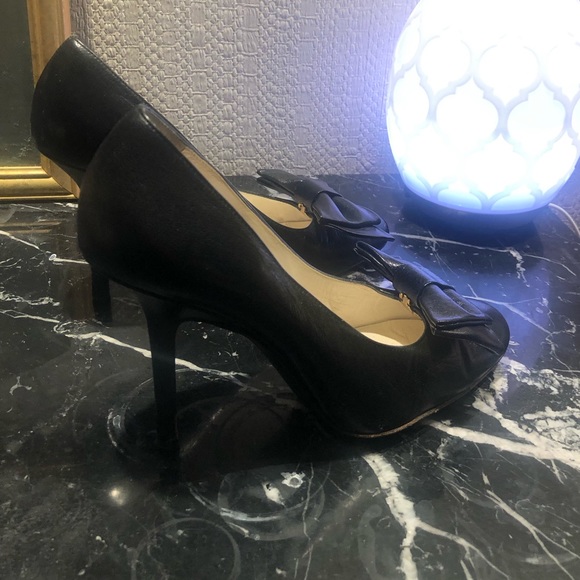 Saint Laurent classic black leather pump Sz 36.5 - Picture 2 of 8